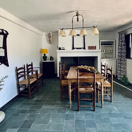 Vivienda Rural Ojalvos Vakantiehuis *